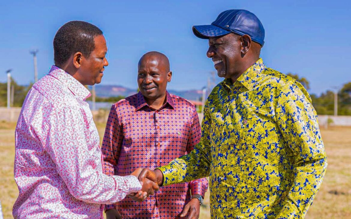 Le président William Ruto, accompagné de son vice-président Prof. Kithure Kindiki, a présidé le lancement d’un programme de valorisation des jeunes destiné à renforcer les opportunités pour les jeunes des comtés de Machakos, Makueni et Kitui.