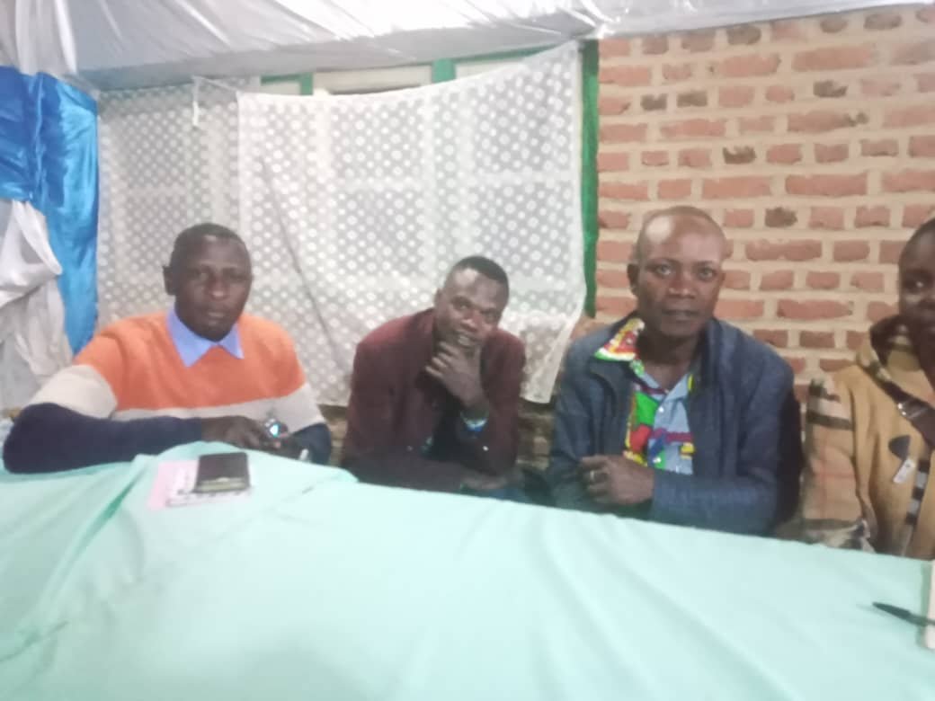 L’Union des Jeunes Catholiques (UJC) de la paroisse Paroisse Immaculée Conception de Kyondo s’est dotée d’un nouveau comité paroissial dans la nuit du samedi 21 au dimanche 22 février, à l’issue d’une élection indépendante organisée dans la salle 14 de la paroisse.