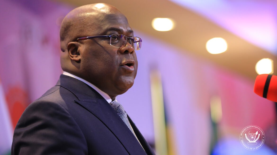 Le président de la République démocratique du Congo, Félix-Antoine Tshisekedi Tshilombo, a prononcé un message fort et empreint de spiritualité à l’ouverture du National Prayer Breakfast 2026, tenu dans la capitale américaine, en présence du président des États-Unis Donald J. Trump, de plusieurs chefs d’État et de hauts responsables internationaux.