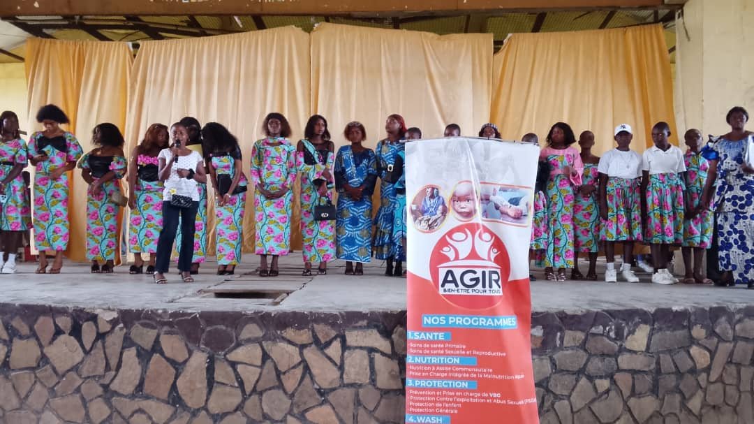 l’ONG AGIR a organisé une journée de réflexion avec les filles du Collège Saint Louis ex-Bandayi, une école catholique de l’archidiocèse de Kananga, le vendredi 27 mars 2026, à l’occasion de la célébration du mois de la femme.