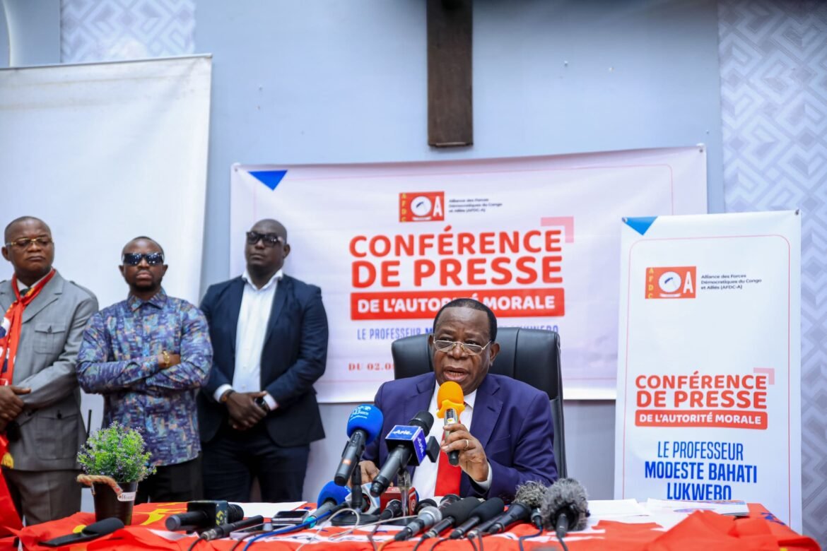 Le parti politique Alliance des Forces Démocratiques du Congo, dirigé par le Sénateur Modeste Bahati Lukwebo, a annoncé l’exclusion de deux de ses membres, selon une décision rendue publique ce jeudi 16 avril.