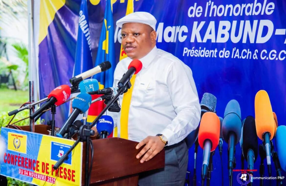 Jean-Marc Kabund rejette le Dialogue national de Félix Tshisekedi, critique les consultations populaires et réclame une médiation neutre pour pacifier l’Est de la RDC.