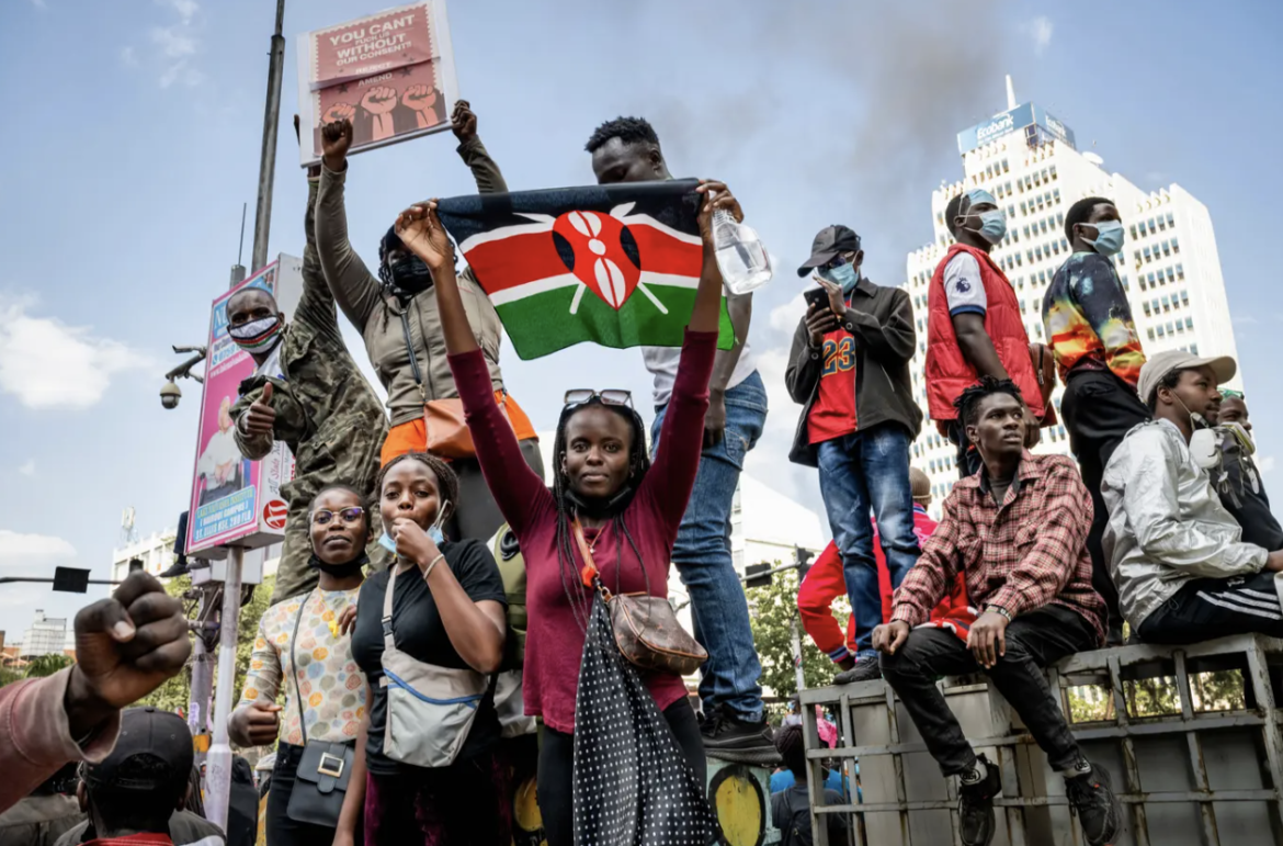 À l’approche de l’élection générale prévue en 2027, les tensions politiques au Kenya suscitent de nouvelles inquiétudes. Des acteurs de l’opposition et de la société civile appellent à une surveillance internationale accrue afin de prévenir les violences politiques et de garantir un processus électoral crédible.