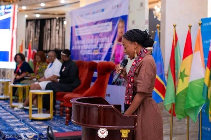 La troisième journée du Forum International des Élites Féminines (FIEF-RDC) s'est tenue ce vendredi à Kinshasa, sous le thème central : "Intelligence artificielle, entrepreneuriat et leadership numérique". Une journée charnière consacrée à la place de la femme africaine dans la révolution numérique.
