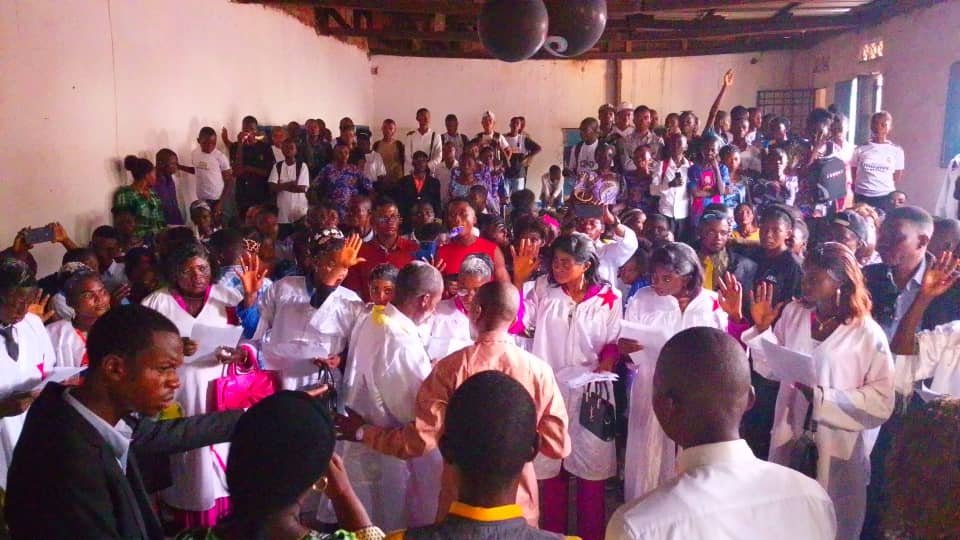 L’Institut technique médical (ITM) Monseigneur Bakatushipa a organisé, ce samedi, une cérémonie officielle marquée par la proclamation des résultats des finalistes de l’année scolaire 2025-2026, la remise symbolique des diplômes et la prestation de serment des nouveaux .