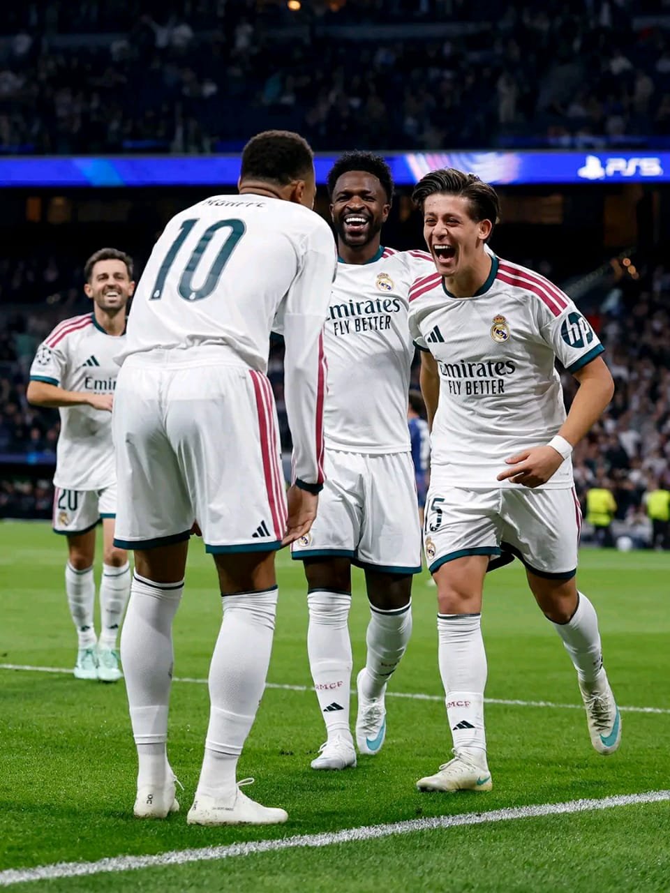 Le Real Madrid s’est imposé 4-1 face au RB Leipzig, ce mercredi 21 octobre 2026, au stade Santiago-Bernabéu, lors de la troisième journée de la Ligue des champions.