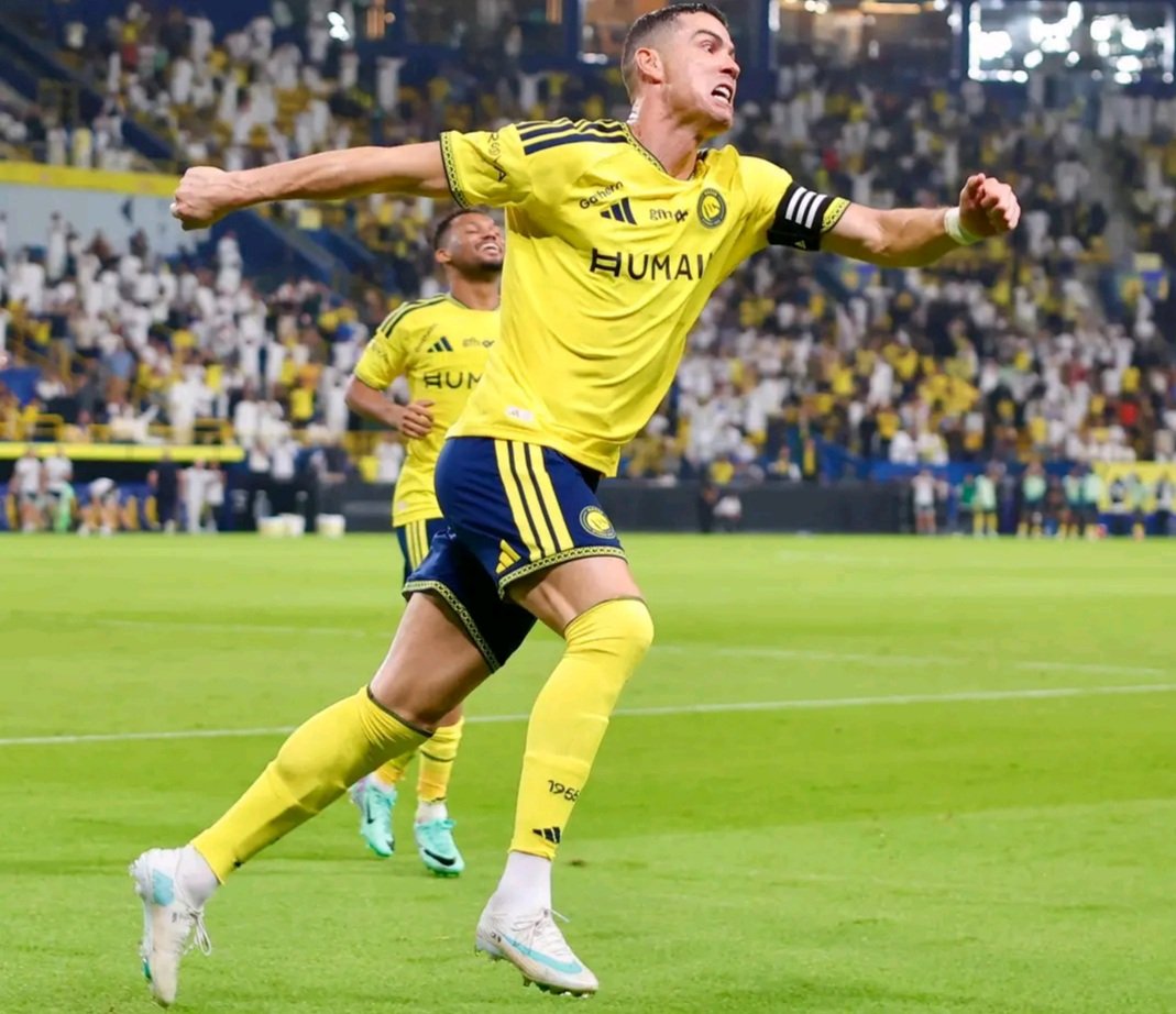 Cristiano Ronaldo a marqué les esprits jeudi 29 octobre 2026 en inscrivant un triplé en seulement 14 minutes lors de la victoire d’Al-Nassr face à Al-Kholood (5-3), en championnat d’Arabie saoudite.