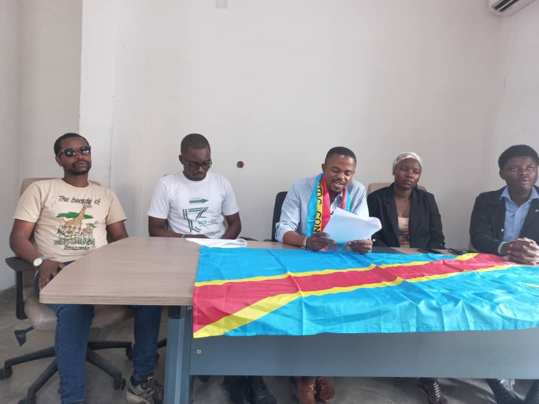 Face à l’aggravation de la crise politique et sécuritaire en République démocratique du Congo, le mouvement citoyen Lutte pour le Changement (LUCHA) appelle les dirigeants congolais à assumer leurs responsabilités et plaide pour un dialogue national inclusif afin de préserver la paix et l’unité du pays.